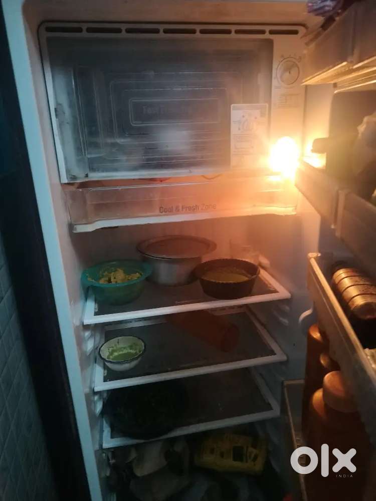 Lg refrigerator