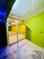Prime location p big hall rent k liye available