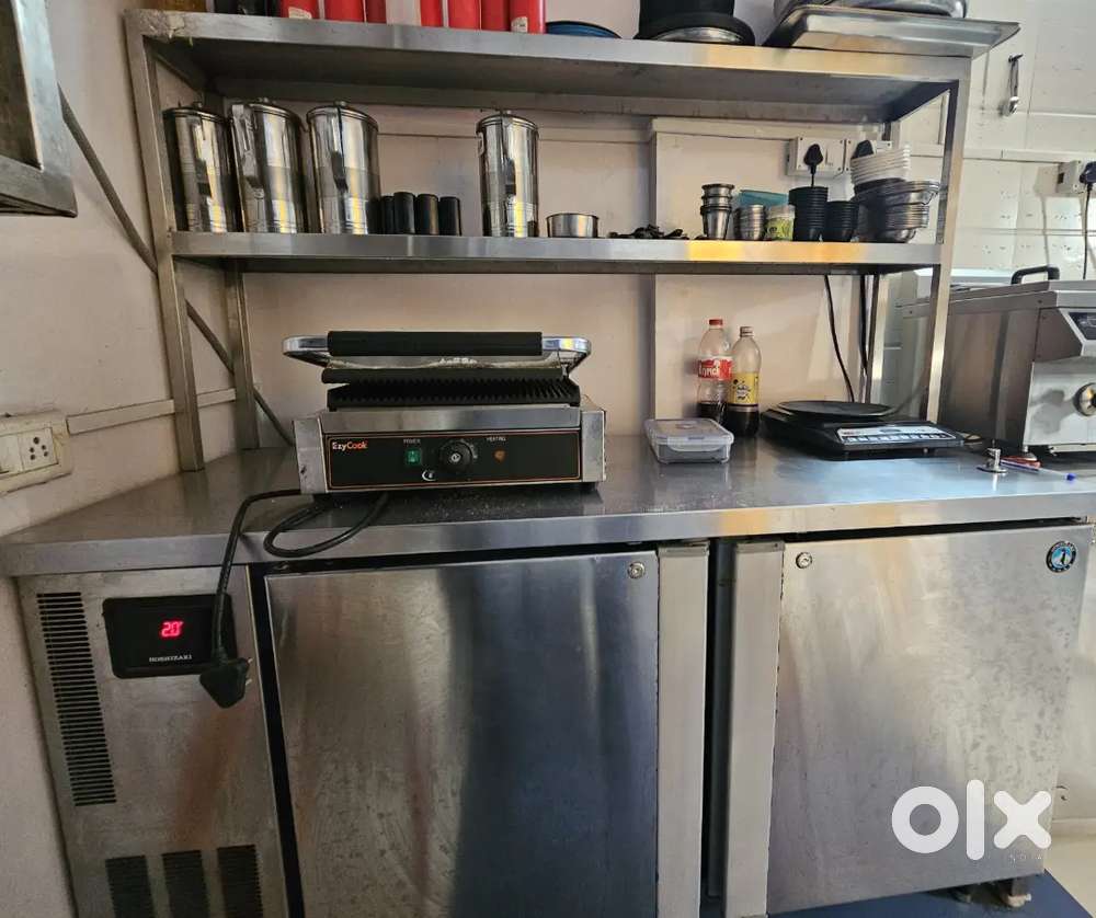 Hoshizaki Under Counter Refrigerator  (5 ft x 2 ft)