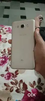 Sumsung j7