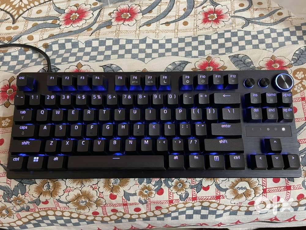 Razer huntsman v3 pro tkl gaming keyboard