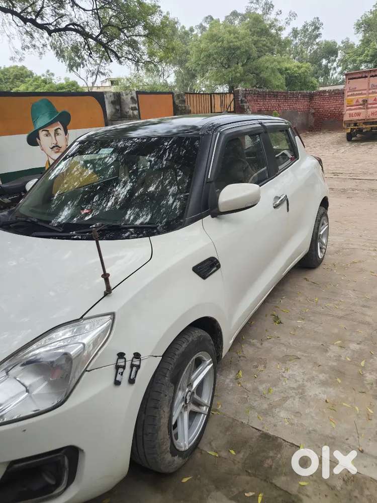 Maruti Suzuki Swift 2020 October Petrol 61000 Km Driven