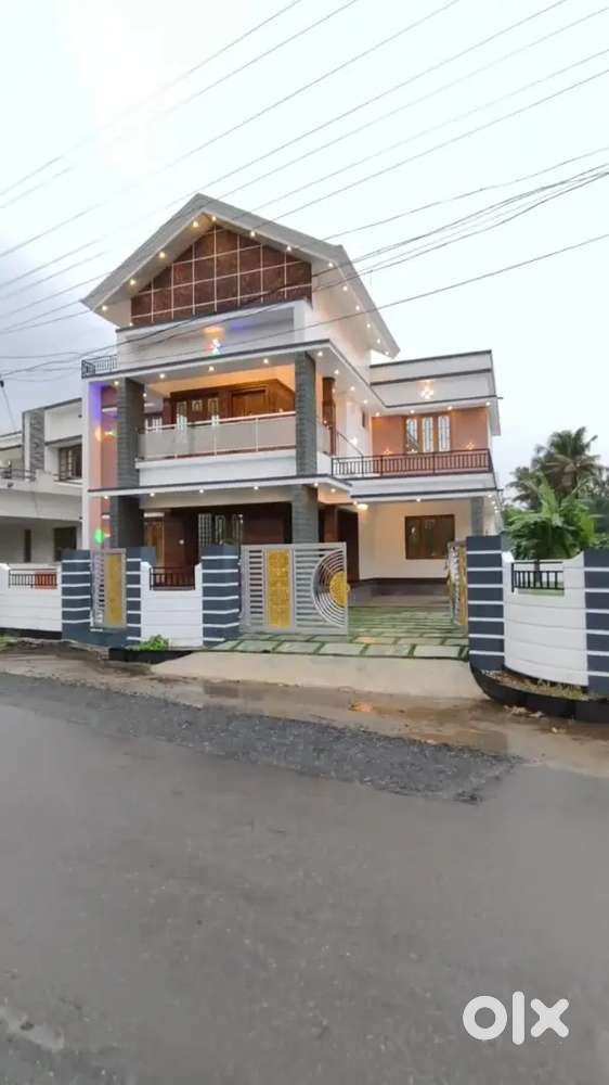 1.40 CR Kothamangalam Kozhippilly