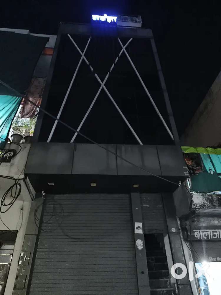 Delivery Boy Required – Purple Drown Courier Company