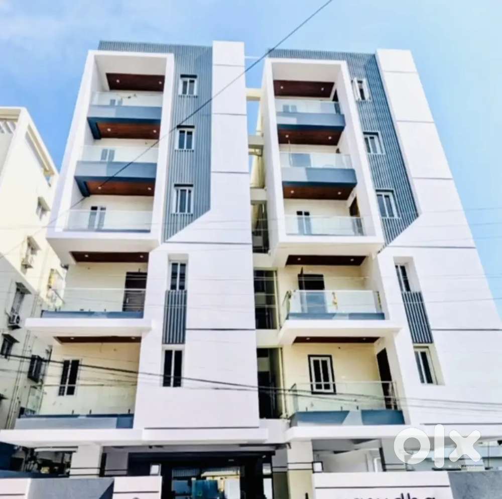 Ready to move flats for sale.. Lalacheruv, near Kia motors