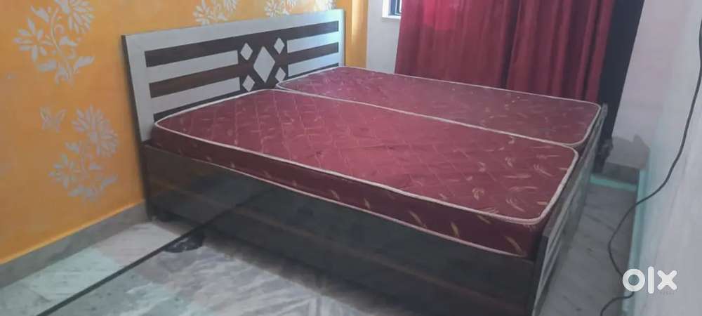 1 bhk flat semi Furniture k sath