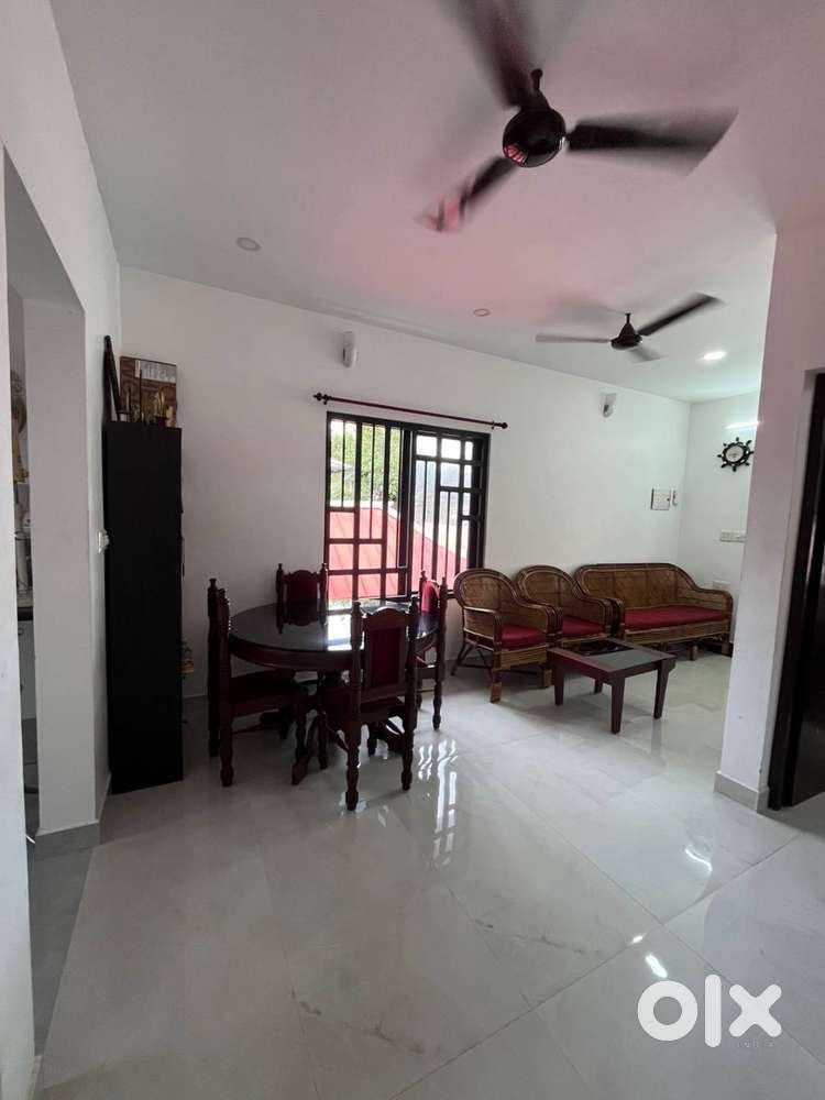 Single bedroom/ 2 sharing room in a 2bhk flat for Gents