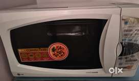 LG Microwave IntelloCook 28 Litres with Grill and Convention for sale