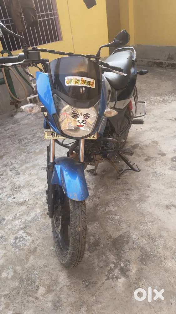 Koi problam nahi dusra bike le liye ishiliye bech rahe hai