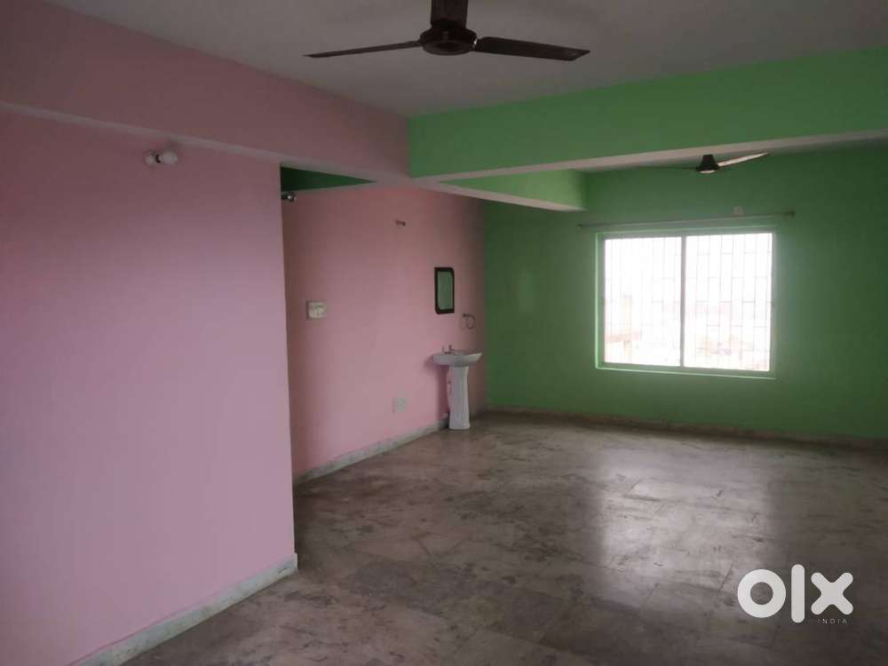 2BHK Flat for Rent in Kanta Toli (Family Only)