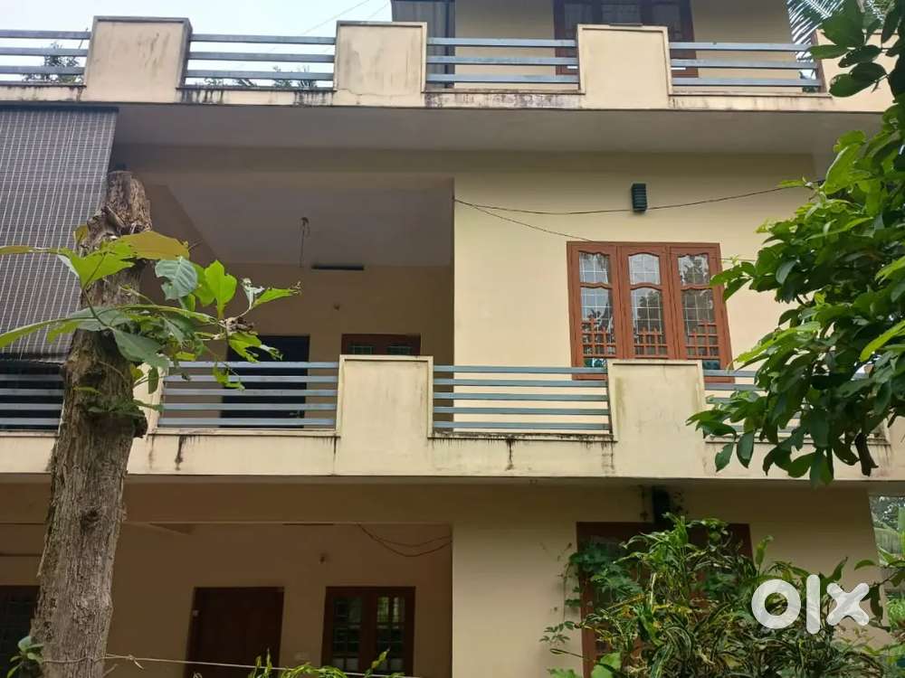 3000 square feet well mainted old house and 24 and land for sale