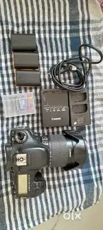 Cemera cenon 7D
