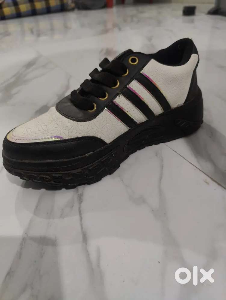 Non branded shoes