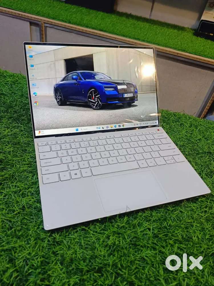 Dell XPS 13 9310 – Core i7 11th Gen with 16Gb Ram and 512Gb storage