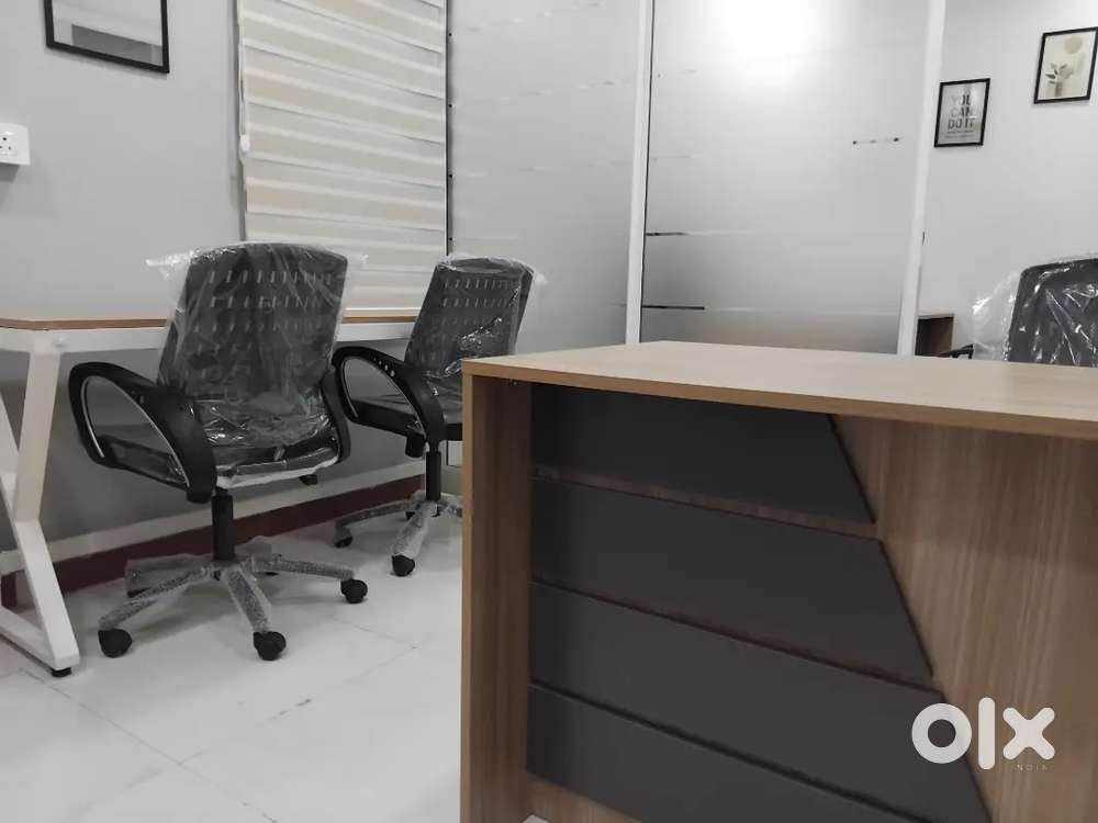 FULLY FURNISHED OFFICE AT MARINE DRIVE