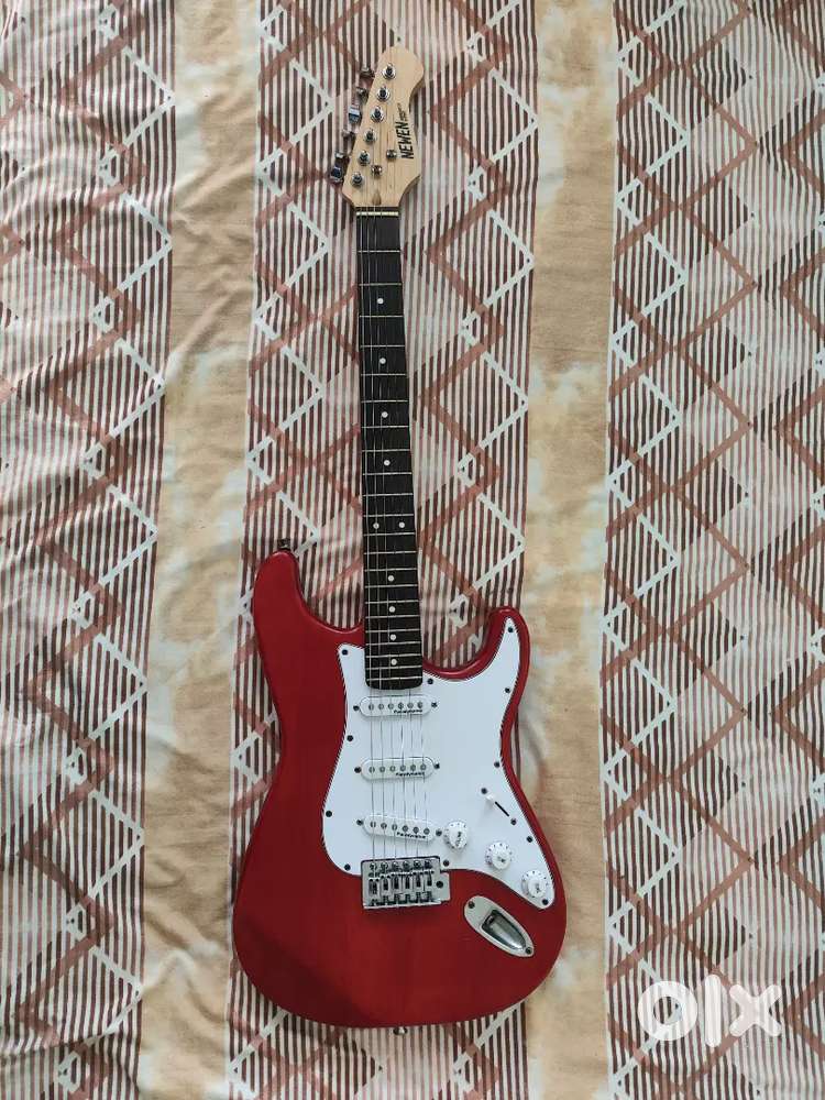 Newen Stratocaster Electric Guitar