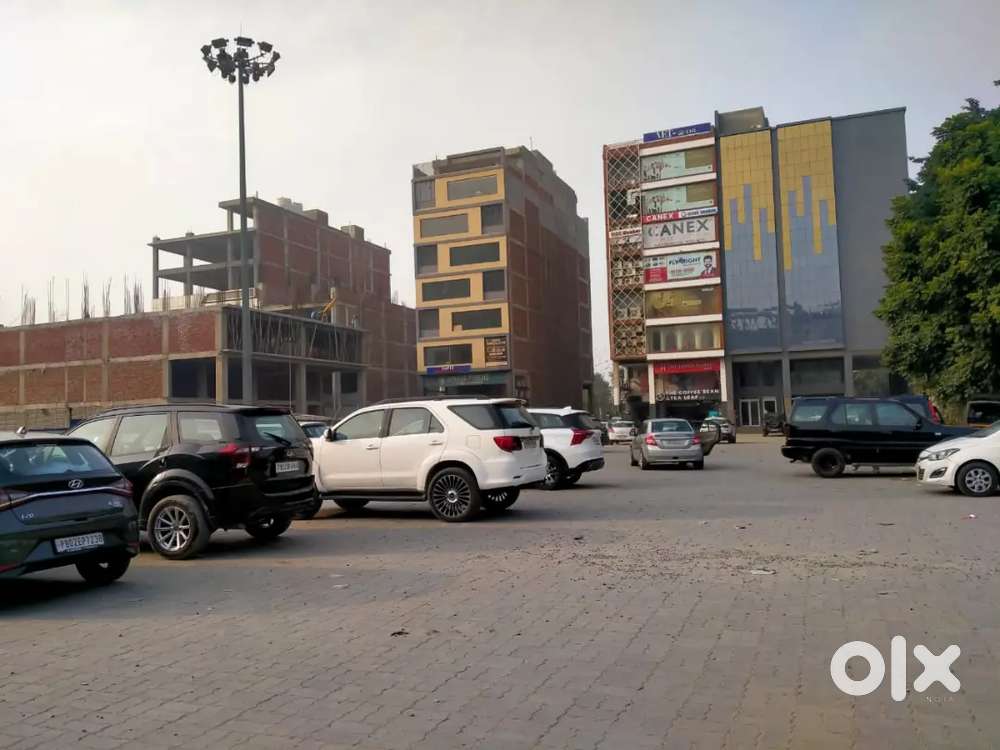 Office space for rent in Ranjit Avenue Amritsar