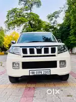 Mahindra TUV 300 T4 PLUS, 2019, Diesel