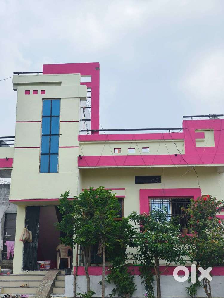 घर विकणे आहे...  रेट 27 लाख रुपये कमी होऊन जाईल   एरिया :-   25