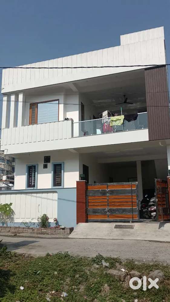 2 BHK with one washroom plus one almirah attach modular kitchen