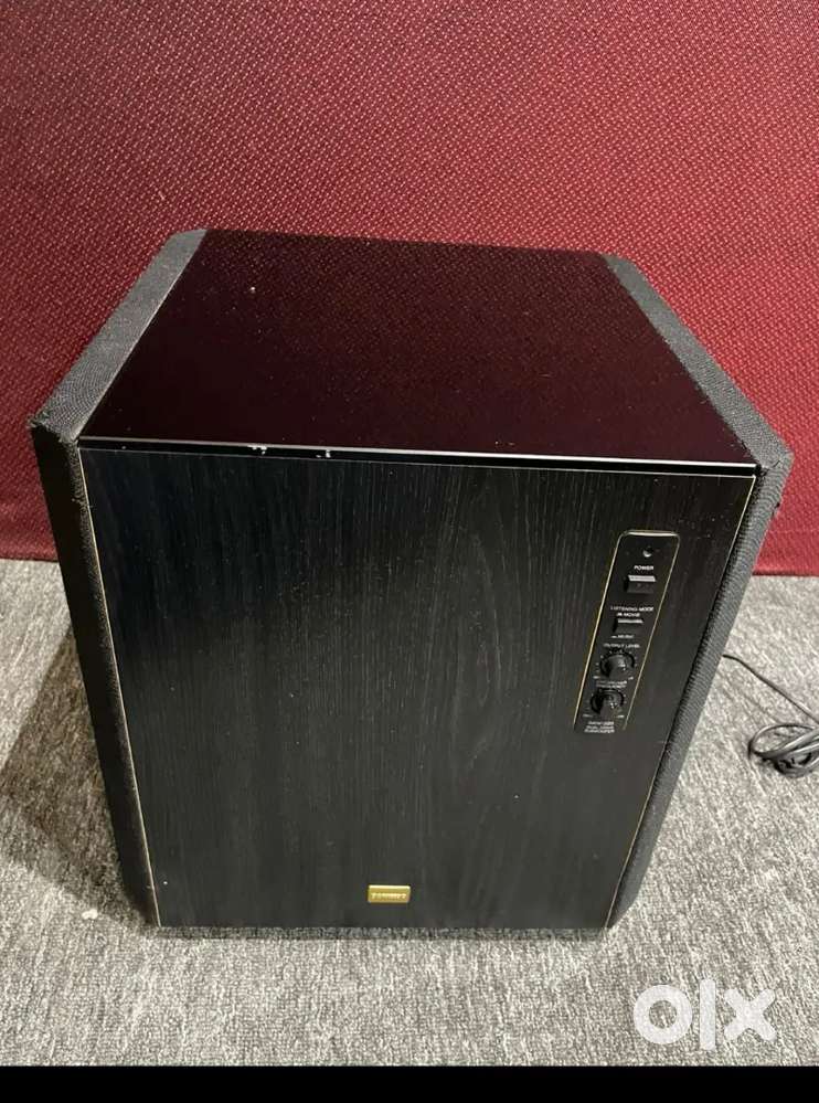 Pioneer subwoofer