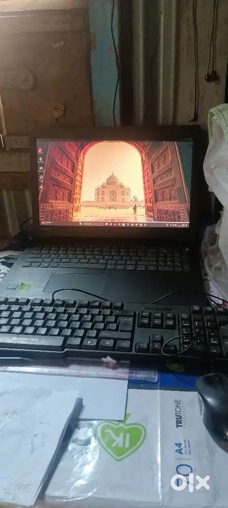 Lenovo Laptop
