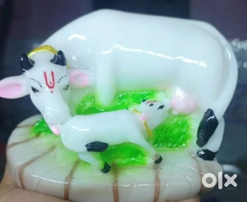 4 inch fiber white cow