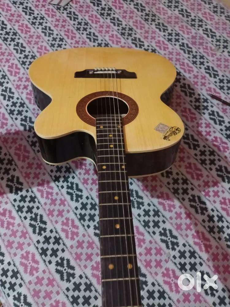 Gitar new condition