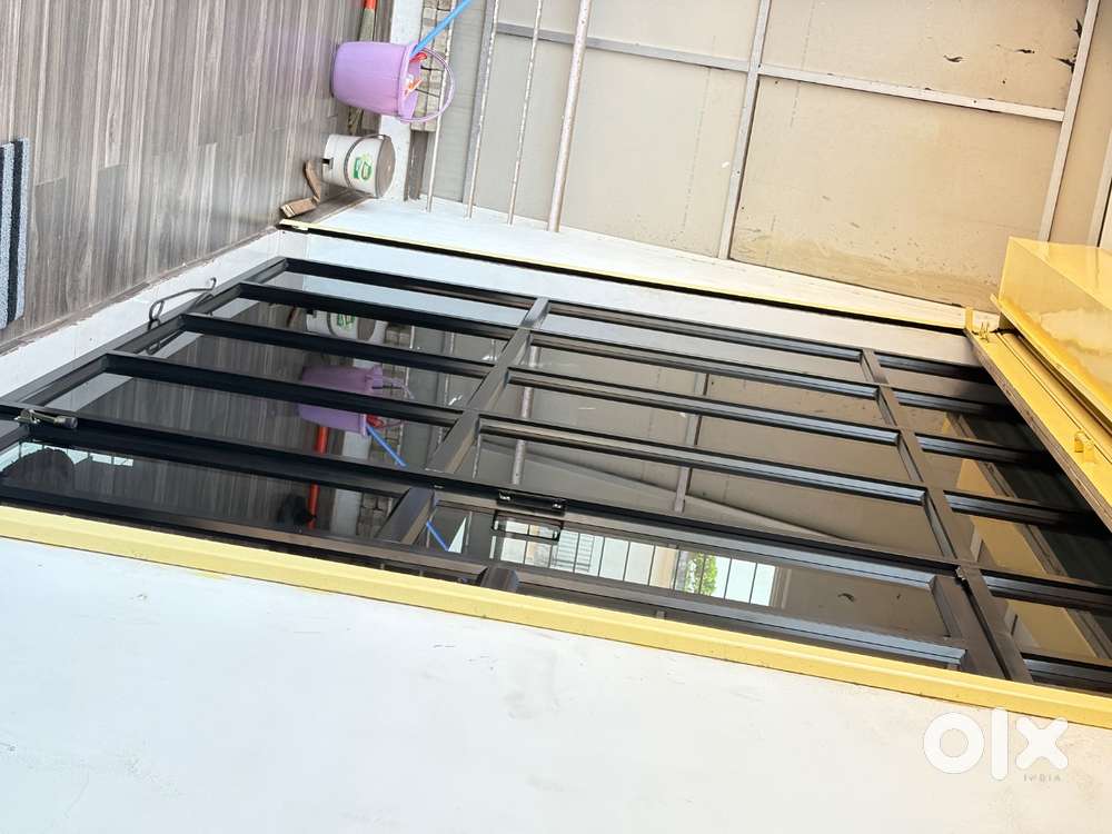 OFFICE PARTITION