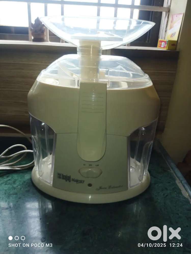 Bajaj majesty juice extractor