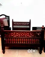Antique Mahagoni cot over 75 years
