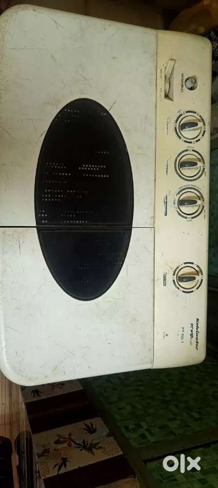 KELVINATOR SEMI WASHING MACHINE 6.5 ltr.