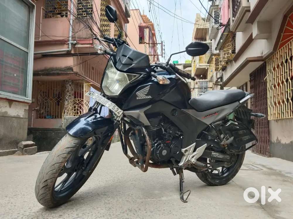 Honda Hornet 160R Banguiati, Kolkata