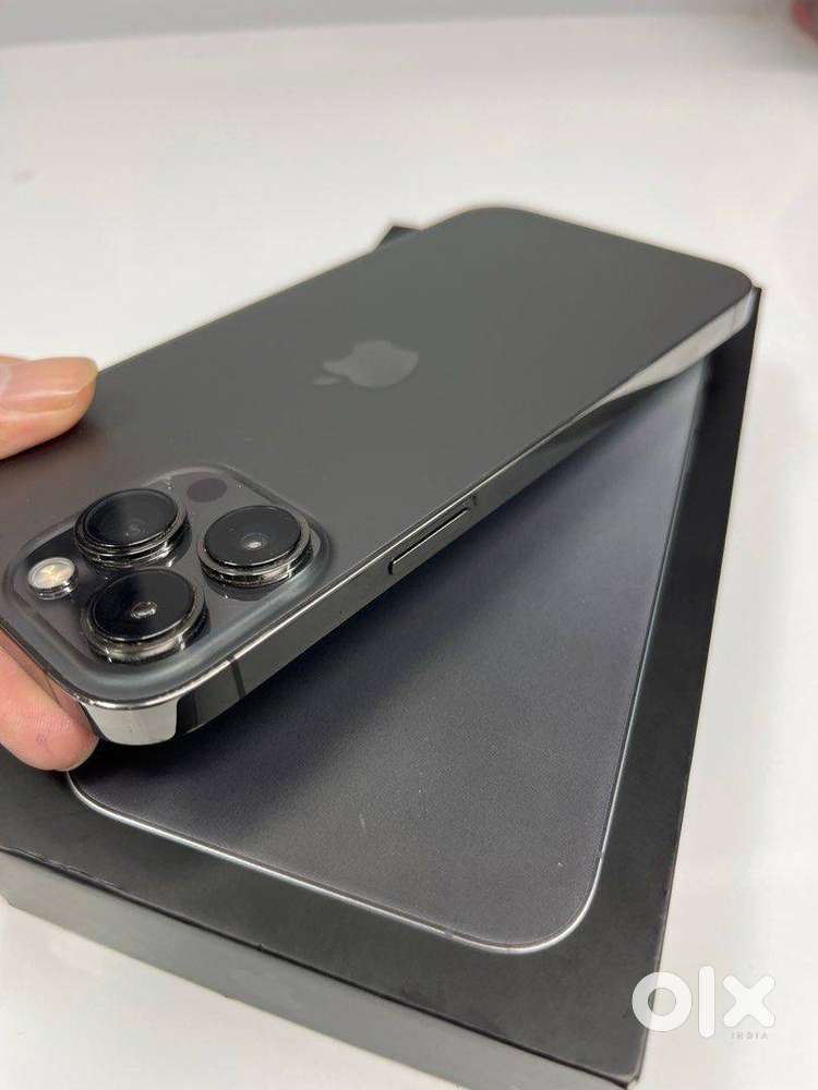 Selling 13 Pro, Good Condition, With 95% Battery Life , Variant 256GB.