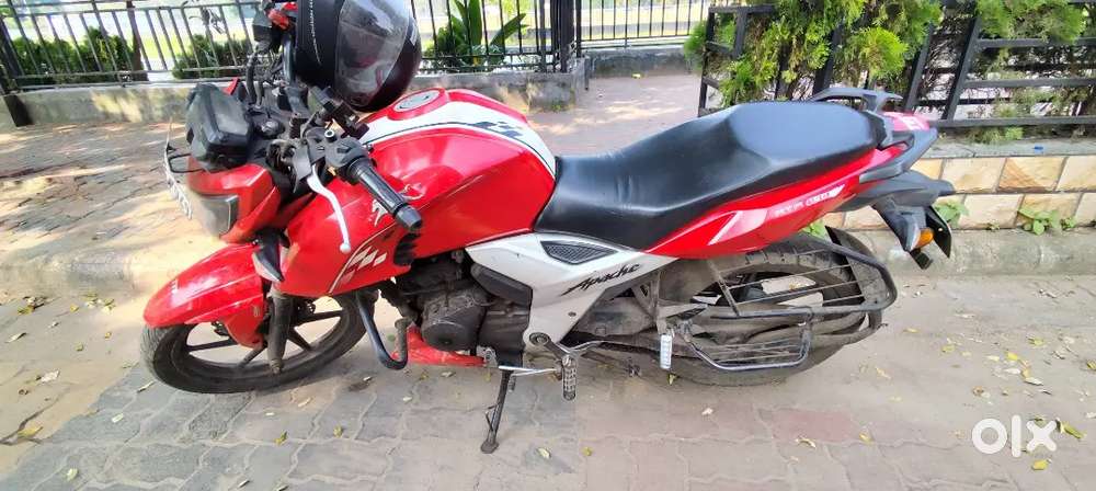 TVS Apache RTR 160 4V