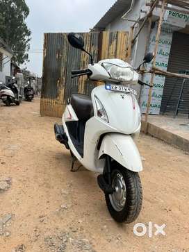 Hero pleasure-2012 certified scooter