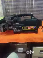 SONY P2500