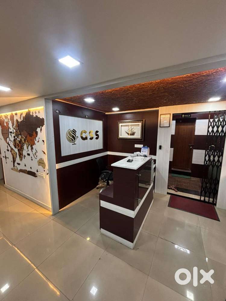 Premium 2700 Sq.Ft Fully Furnished Office Space for Rent in Kaloor