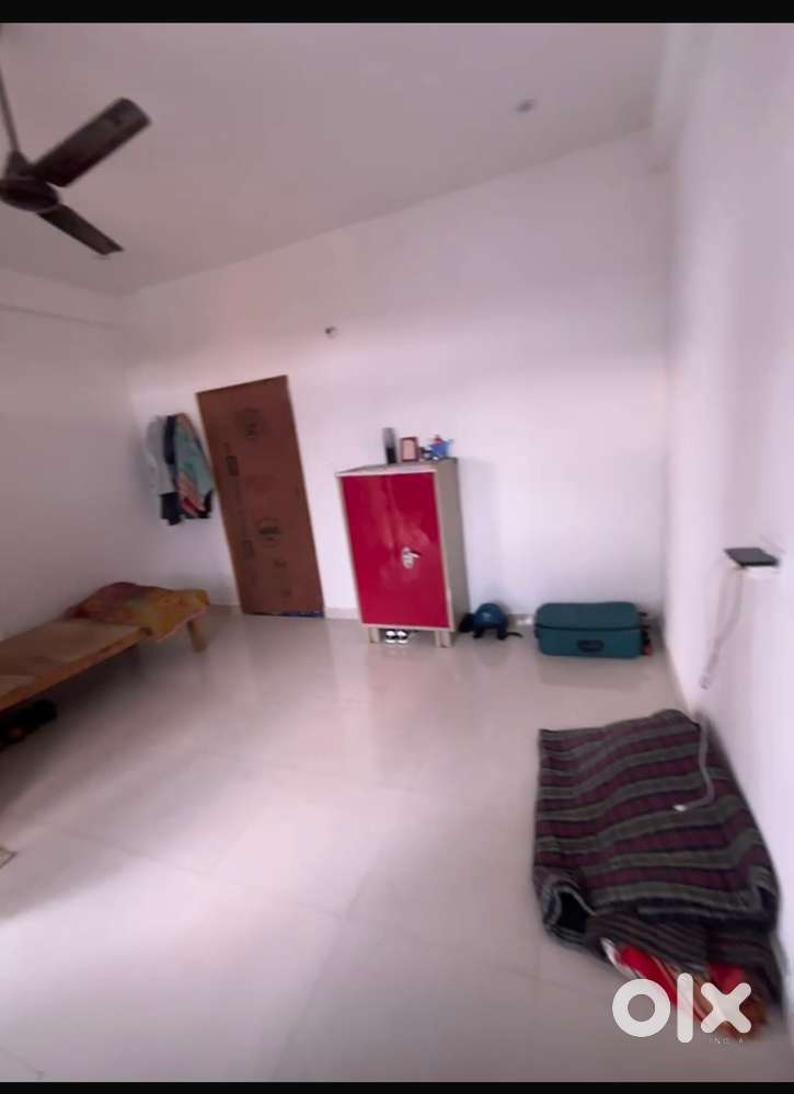 1 BHK room available for rent