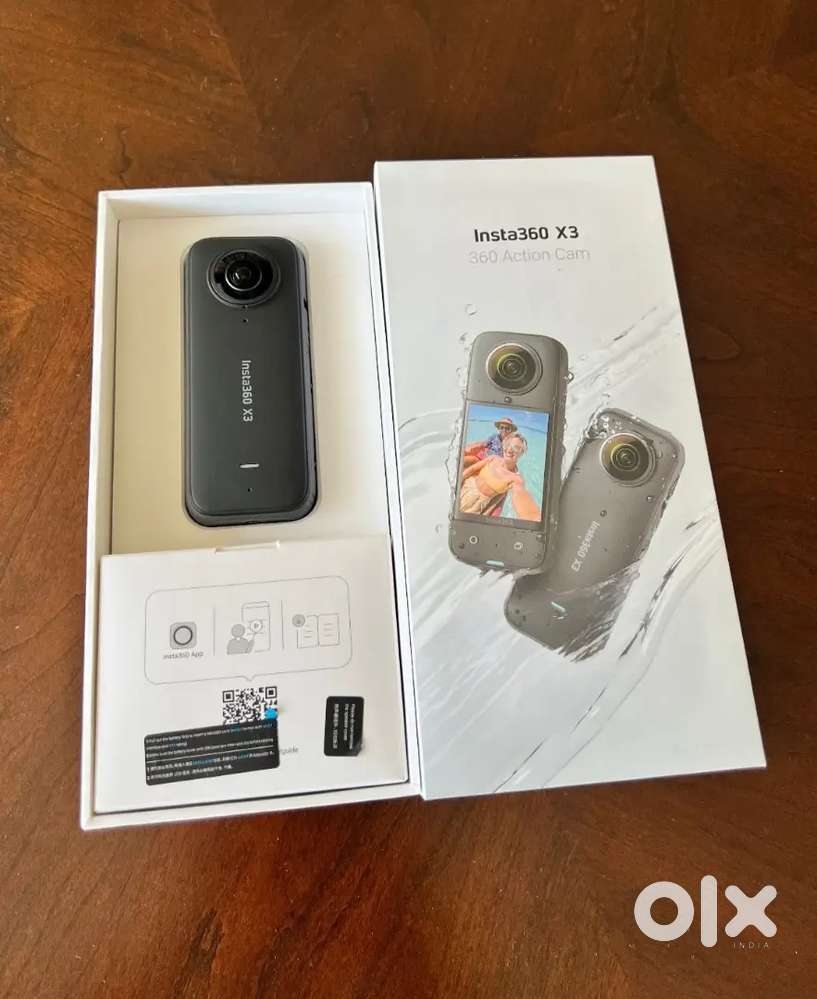 Insta360 X3 waterproof action camera 72mp 5.7k only used one time