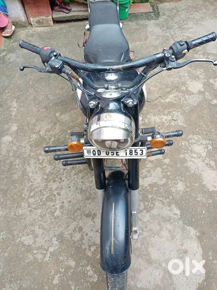 Royal Enfield bullet 350cc   Price Negotiable