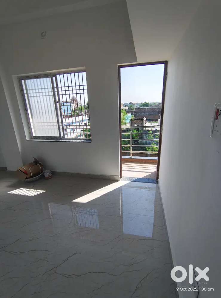2.5 bhk independent flat for Girls and family.