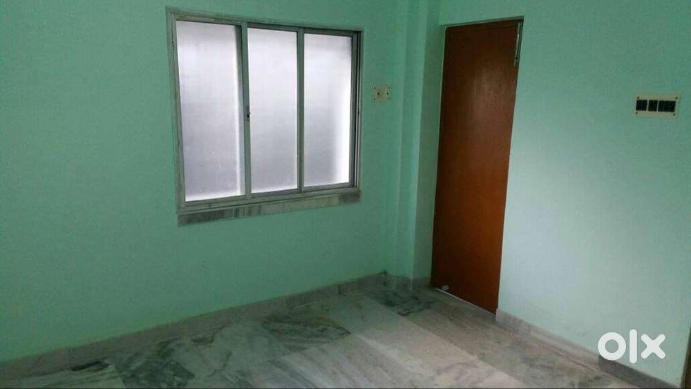Nice 2 BHK Apt for Sale  Airy & South East Facing