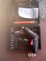 Battery srew drilling machine