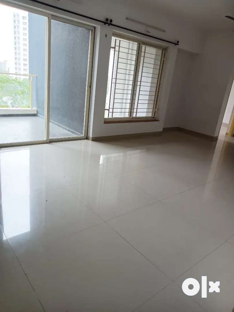 Available Semi Furnished 2BHK Flat on Rent For Family