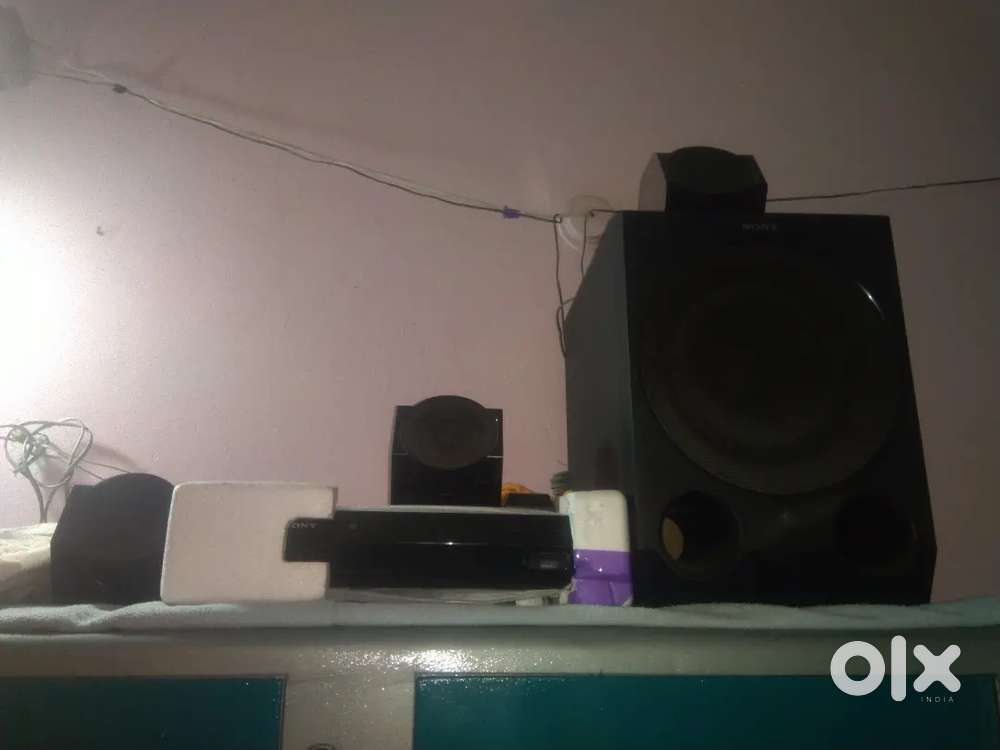 Sony HT-IV300 5.1 Channel Wireless Bluetooth Home Theatre System