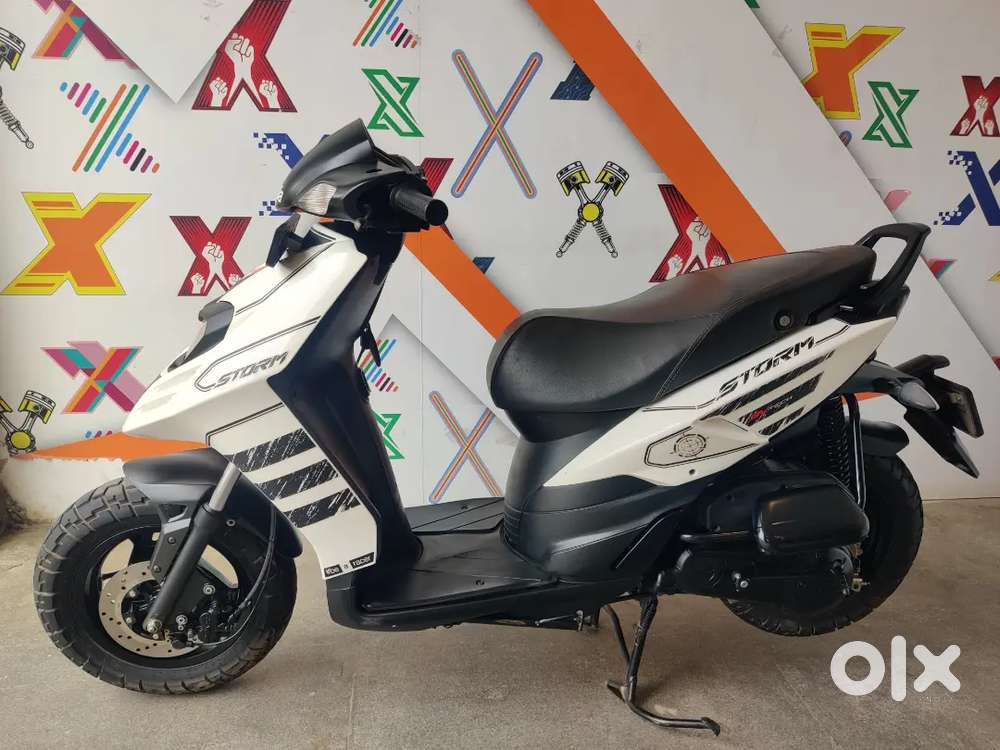 Aprilia strom 125 for sale in Bikex showroom