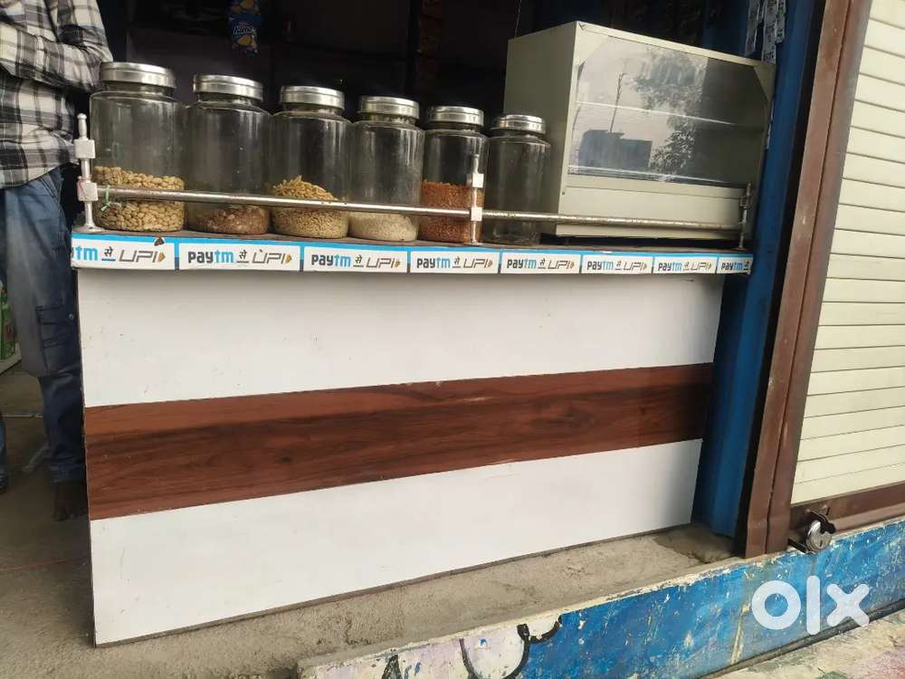 Shop counter