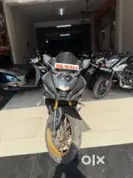YAMAHA R15 v4 Matt Black 2023