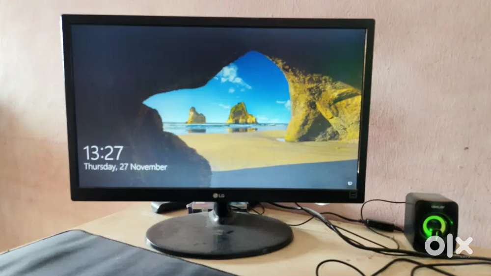 LG 24 inch monitor in best conditions